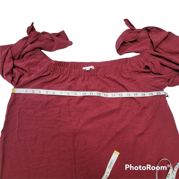 Active USA burgundy off the shoulder blouse - Picture 7 of 9